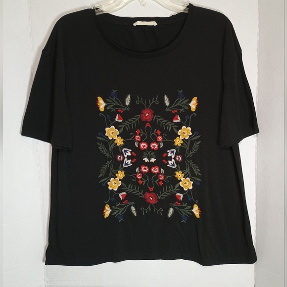 Les Amis Embroided Women's T-Shirt Size Medium - Picture 1 of 4